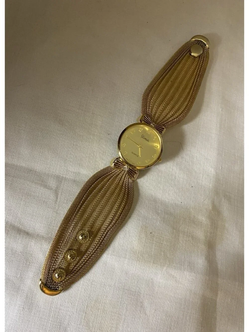 Vtg Women Xanadu Quartz Rhinestone Mesh Watch Gold Tone Snaps Needs Battery